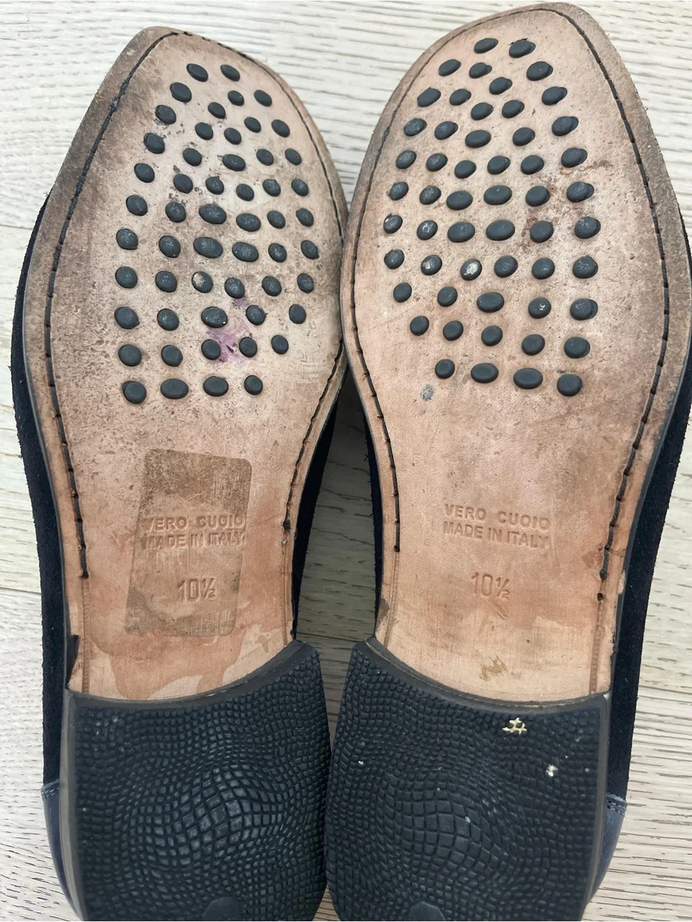 Vero Cuoio Grey and Black Leather-Suede Penny Loafers